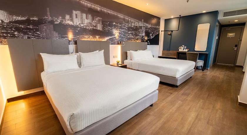 Image of Friends and Family Quadruple Room 10