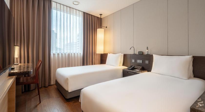 Image of Standard Twin 0