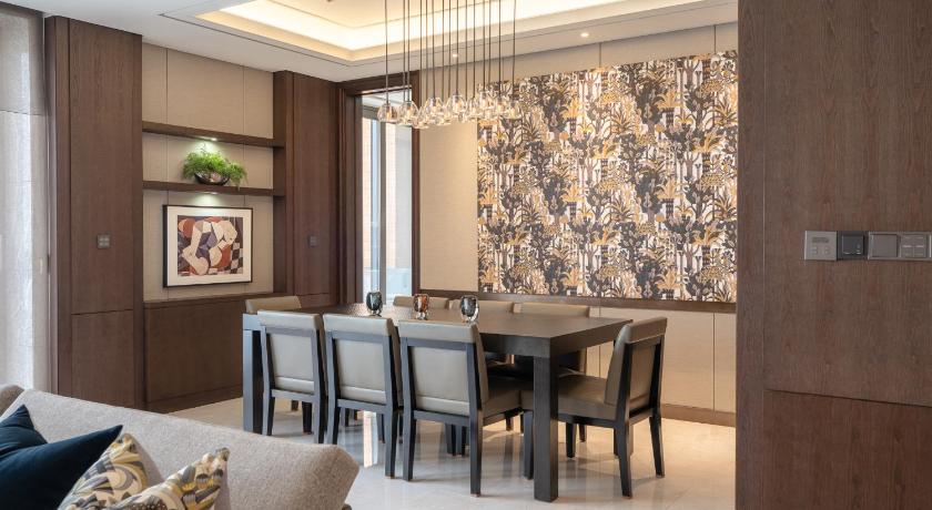 Image of Crown Park Suite with Private Terrace & Hot tub & Surround view (Highest Floor) 6