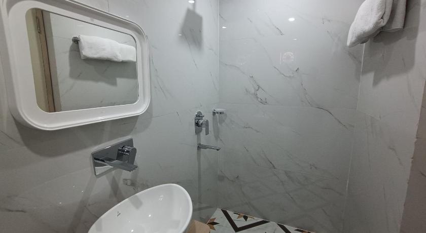 Hotel Niko International - image 16