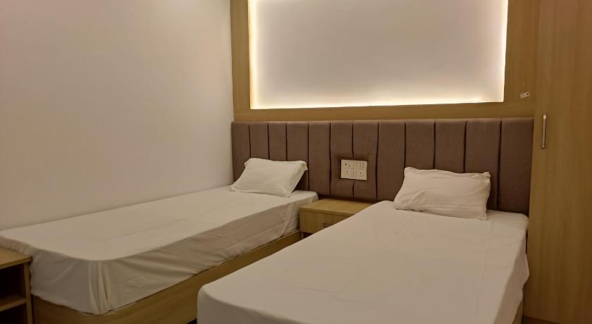 Hotel Niko International - image 12
