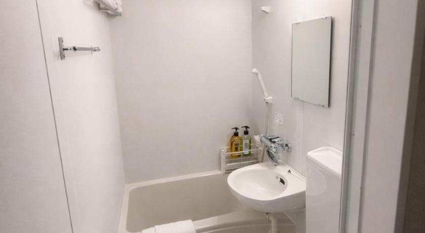 大阪 Osaka Umeda West JR Tsukamoto Inn 24 3つ星 宿泊施設 眺望