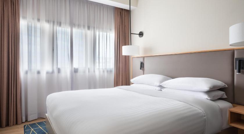Image de Family Suite, 2 Bedrooms, M Club Lounge Access. 5