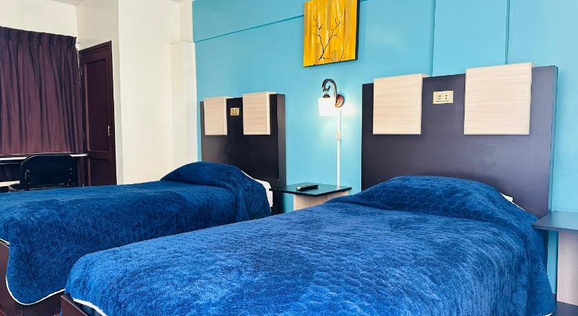 Image of Twin Room with Shared Bathroom 1