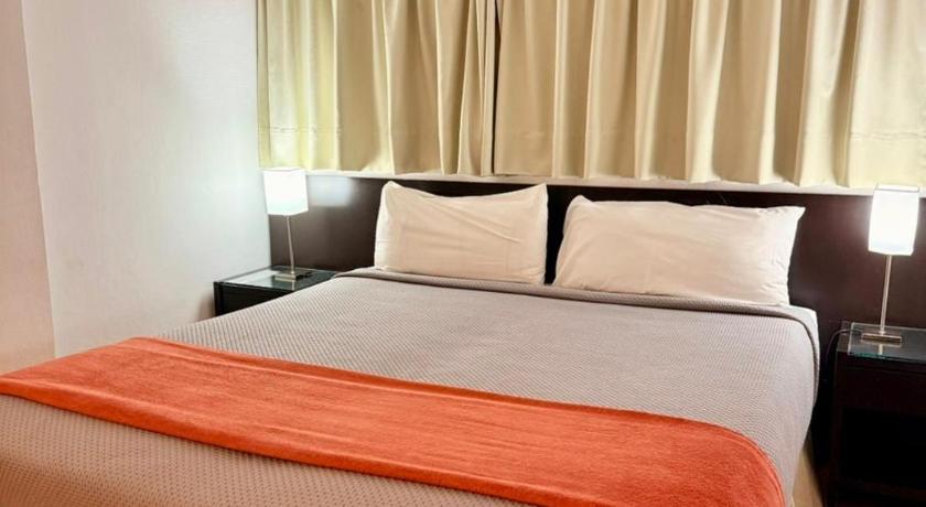 Image of Standard Suite 8