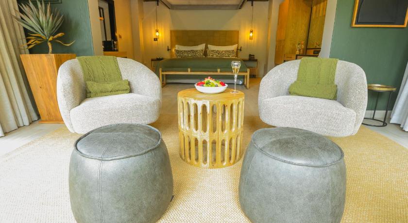 Image of Deluxe Suite 0