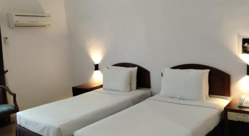 Image of Standard Double or Twin Room 3
