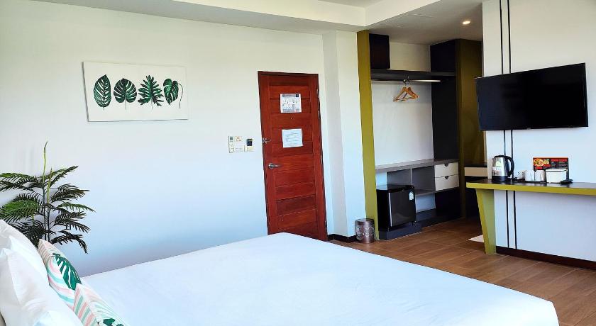 Image of Superior Suite with King Bed 1