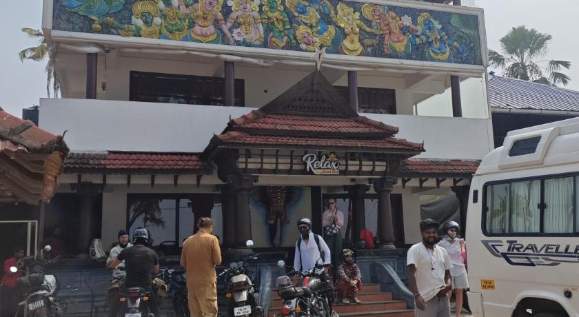 Relax inn cherai - image 14
