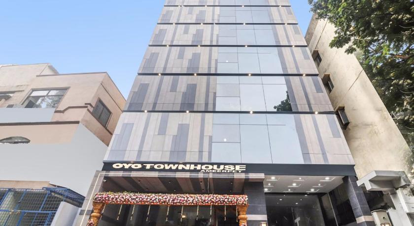 Townhouse Ameerpet – Ameerpet, IA