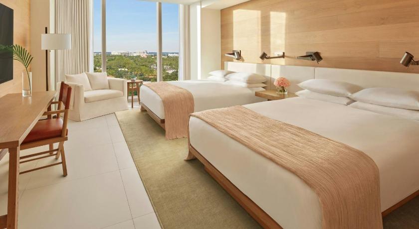 Image of City View Queen, Guest room, 2 Queen, City view 0