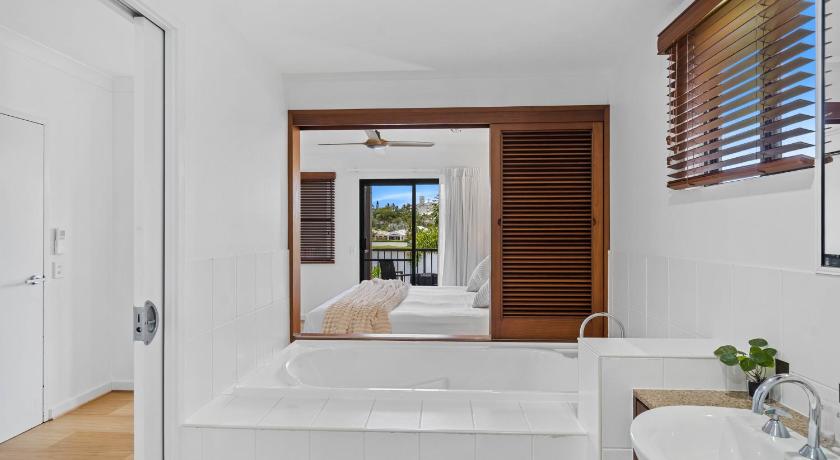 Imagen de Two-Bedroom Superior Apartment 2
