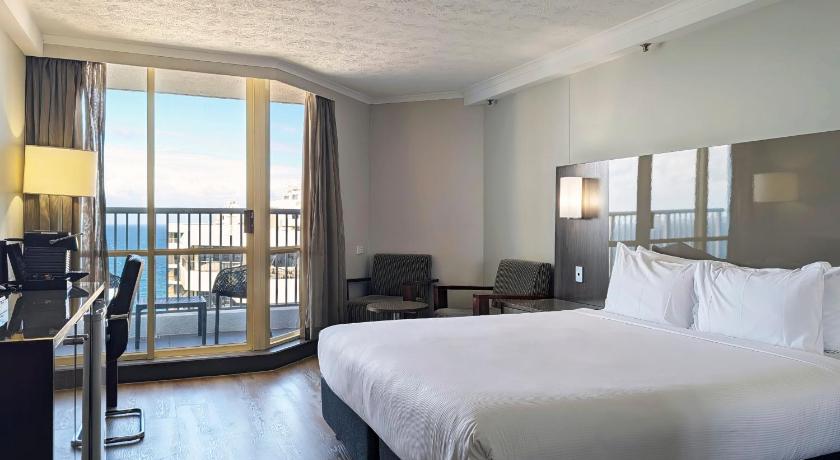 Imagine din Cameră executivă cu pat king cu vedere la ocean (Executive Ocean View Room with King Bed) 5