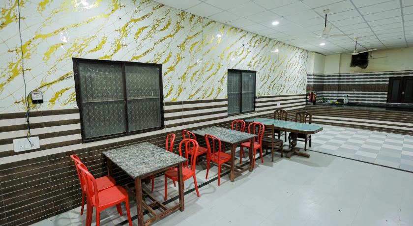 Omji Ashram – Vrindavan, NC