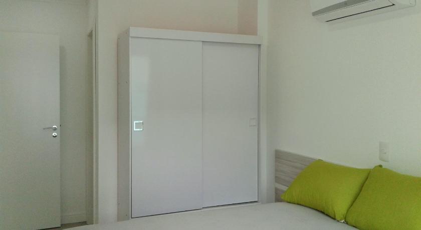 Mediterraneo Home Club — Hotel in Bombinhas