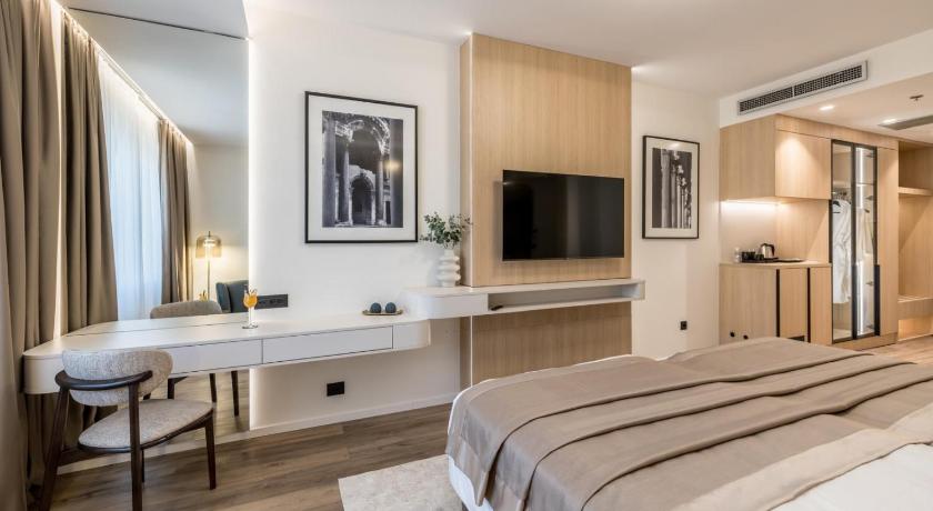 Image of Superior Double or Twin Room 3
