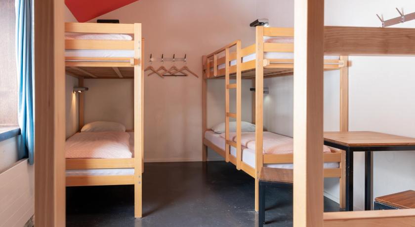 Image of 1 Person in 8-Bed Dormitory - Mixed 0