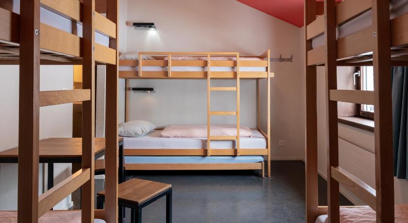 Image of 1 Person in 6-Bed Dormitory - Mixed 0
