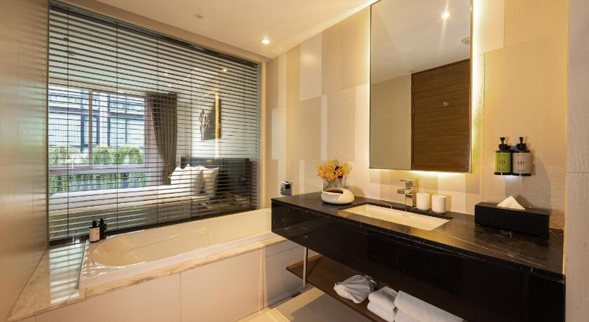 LiT BANGKOK Residence - image 11