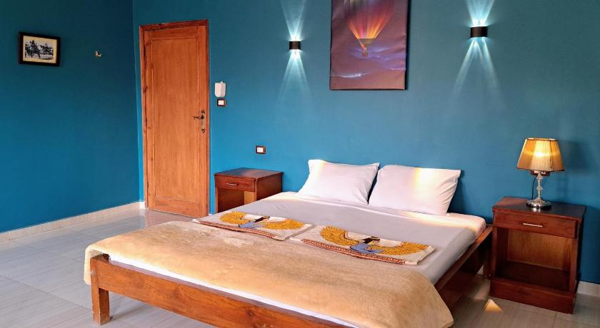 Image of Junior Suite with Garden View 3