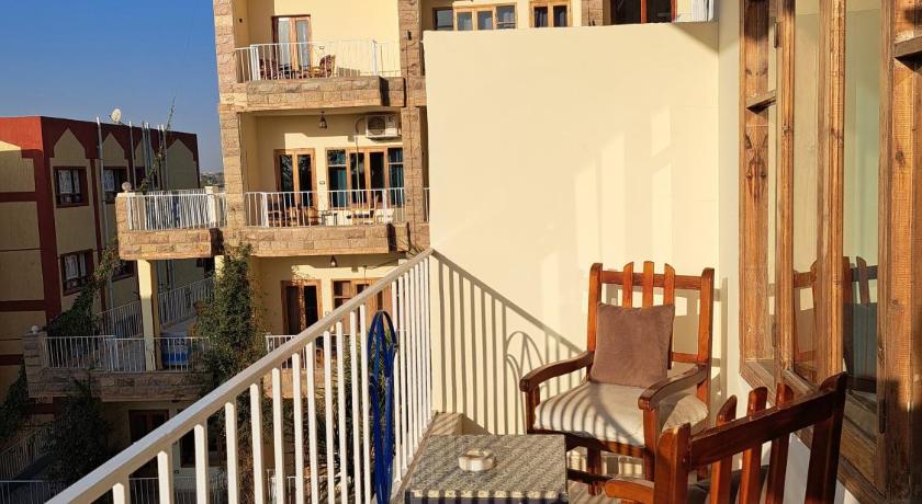 Image of Junior Suite with Garden View 1