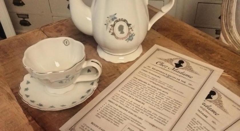 Chez Madame - image 17