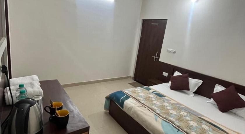 Hotel Dayalu Palace - image 30