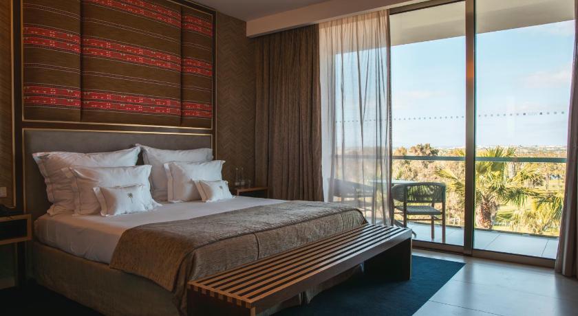 Image of Prestige Double Room Golf View 3
