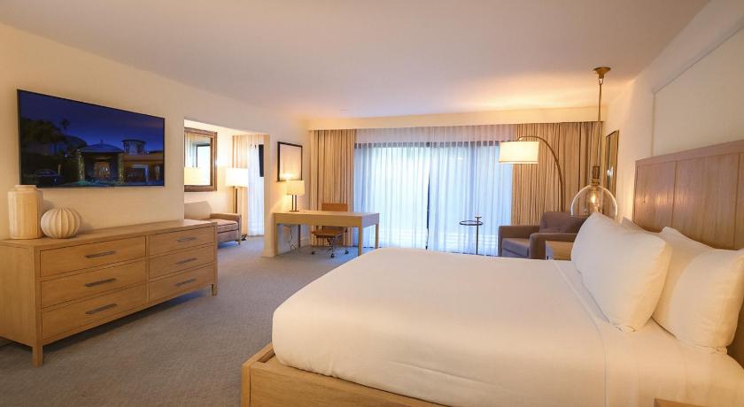 Executive junior lakosztály egy king-size ággyal (Executive Junior Suite One King) fotója 7