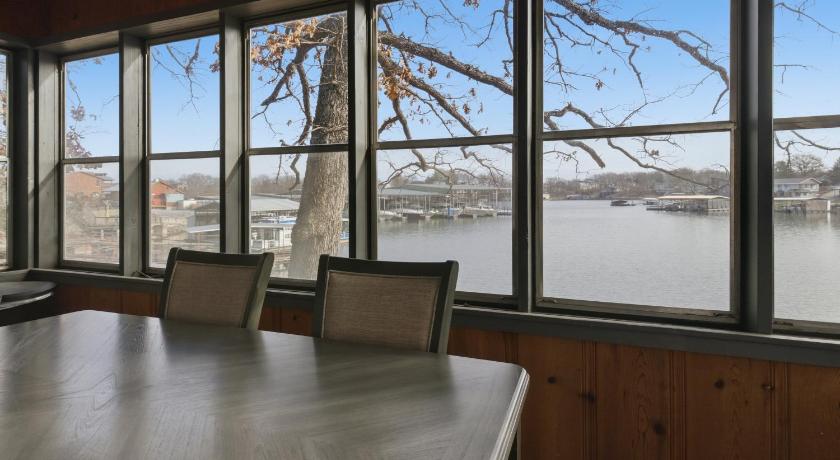 오세이지 비치 (MO) Charming & Cozy Waterfront Cabin at 21mm Near Shorty Pants 4성급 숙소 외관