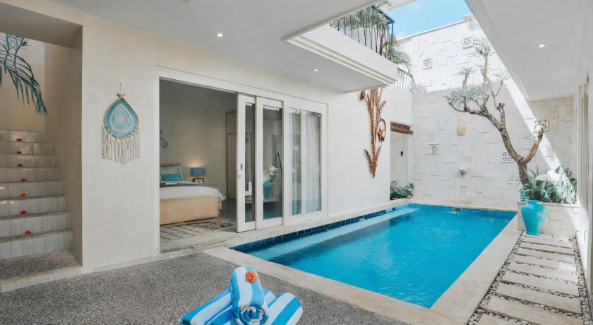 Image of Villa with Private Pool 3