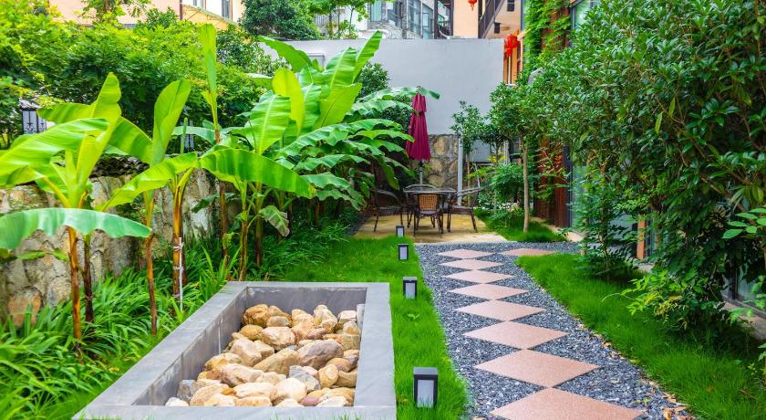 张家界 Picturesque Forest Lodge-Near the Ticket Gate-English Services 酒店 套房