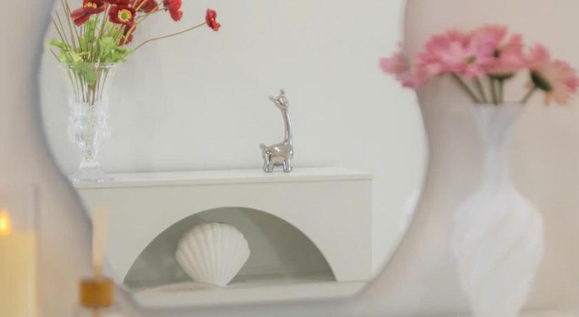 Image of Deluxe Family Room 14