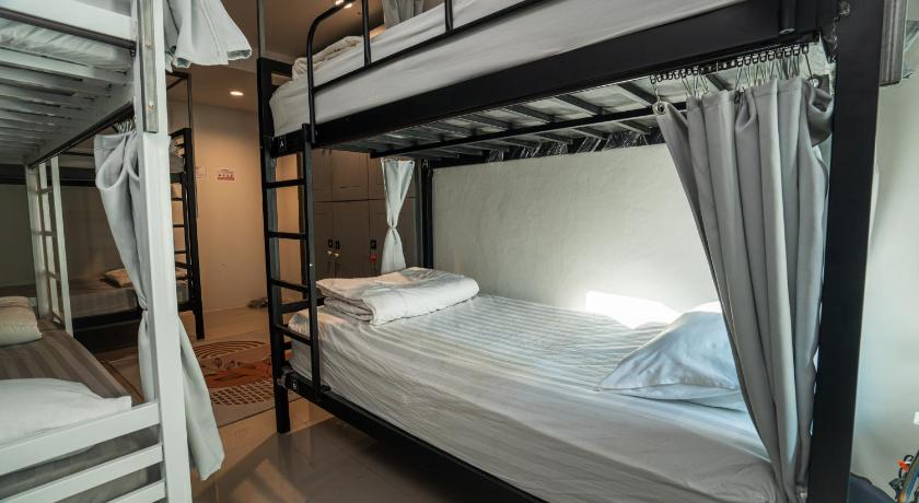 Image of Bunk Bed in Female Dormitory Room 5