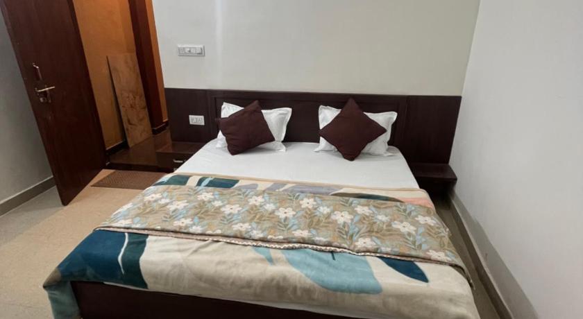Hotel Dayalu Palace - image 29