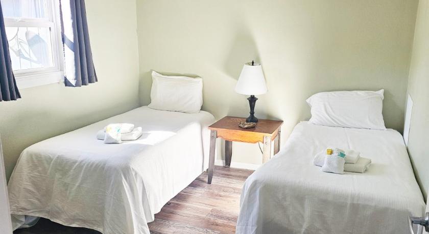 Climax Springs Lazy Dayz Resort 3-Star Accommodation lobby