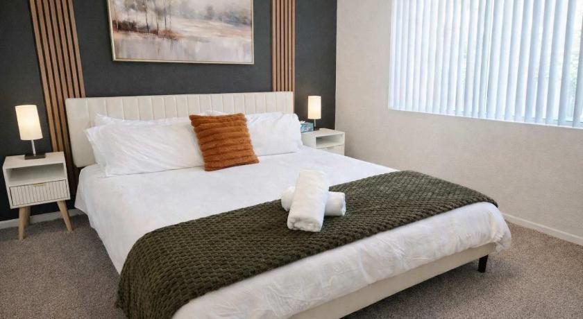 피닉스 (AZ) 2BR Retreat near Thompson Peak with Pool Grill & Parking 4성급 숙소 전망