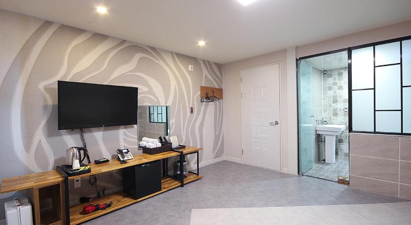 Image of Ondol Room 12