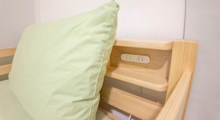 Image of Quadruple Room (Female Only) 11