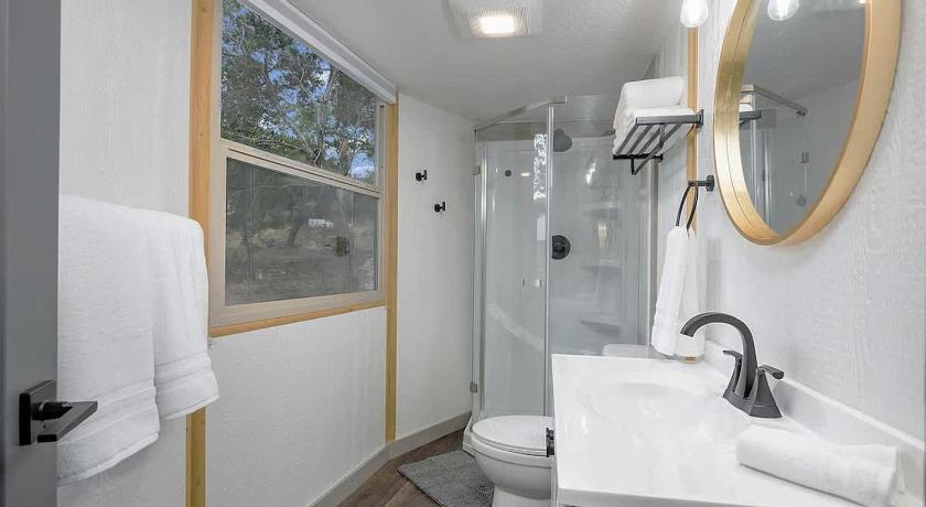 캐년 레이크 (TX) Stylish Yurt Cabin Getaway with Hot Tub Near Canyon Lake, Texas 3성급 숙소 부대시설
