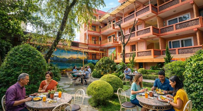 Kathmandu Aagantuk Hotel — Kathmandu (3)