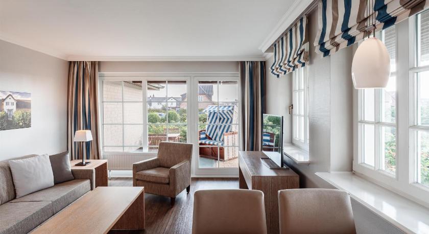 Image of Comfort Suite 3