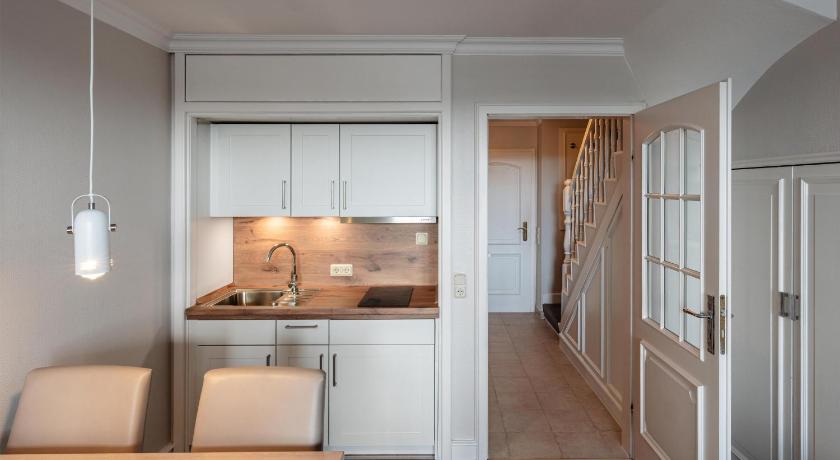 Image of Comfort Suite 10