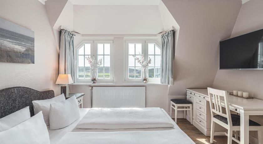 Image of Comfort Suite 4