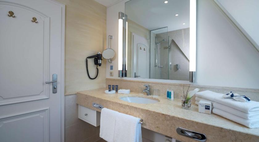 Image of Comfort Suite 9