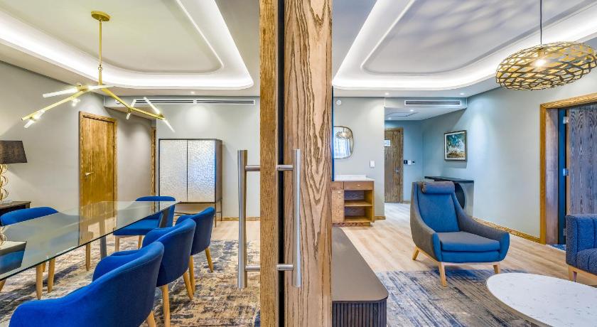 Image of Diplomatic Suite 4