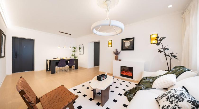 상하이 / 상해 嘉发1店-Shanghai Mayhome B&B-near the Bund and People Square Nanjing West Road with 3 bedrooms-4 beds-2 게스트하우스 스위트룸