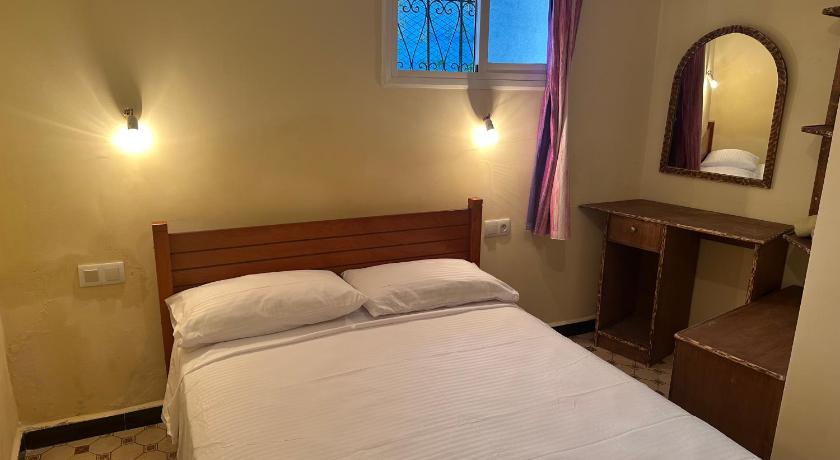 Image of Small Double Room 1