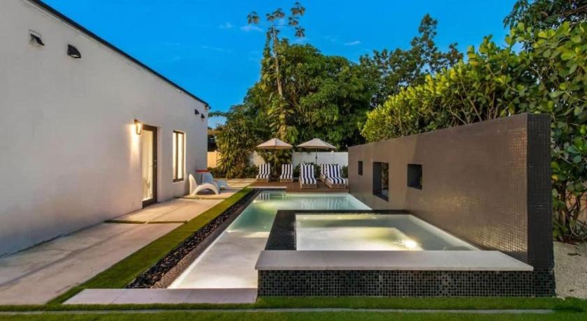 New Construction Villa Top Location Jacuzzi Bkb CT