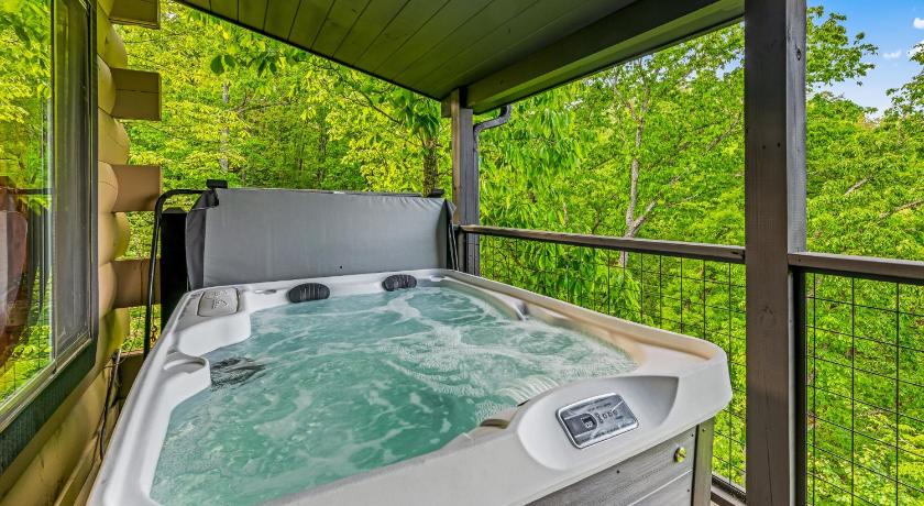 웨어스 밸리 (TN) The Treehouse Sleep 12 Hot Tub Firepit Game Room 4성급 숙소 레스토랑